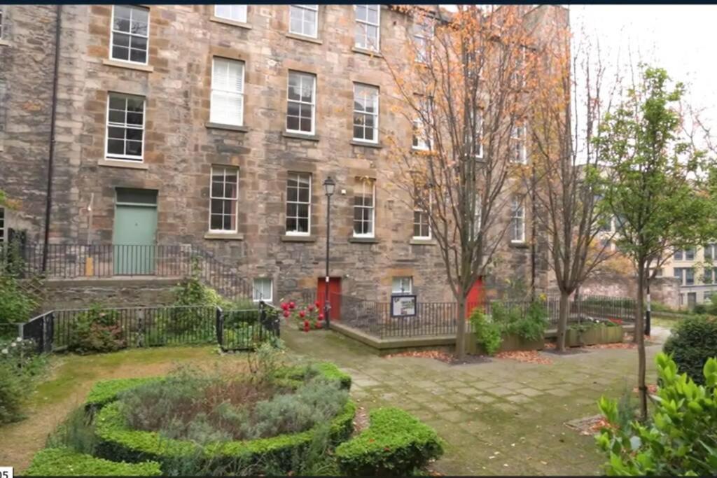 Jewel Of Royal Mile Apartment Edimburgo Exterior foto